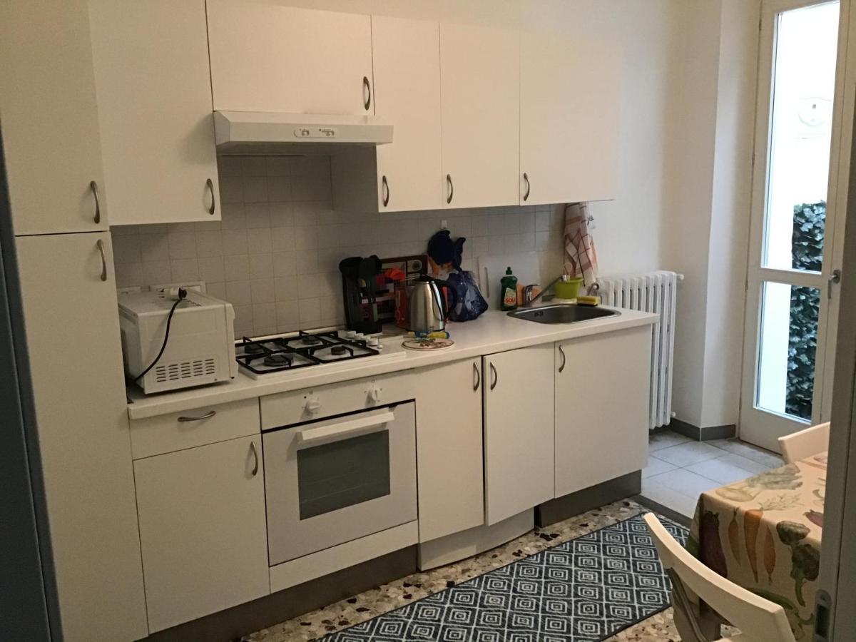 A Due Passi Da Giulietta-Casa Montecchi Верона Екстериор снимка