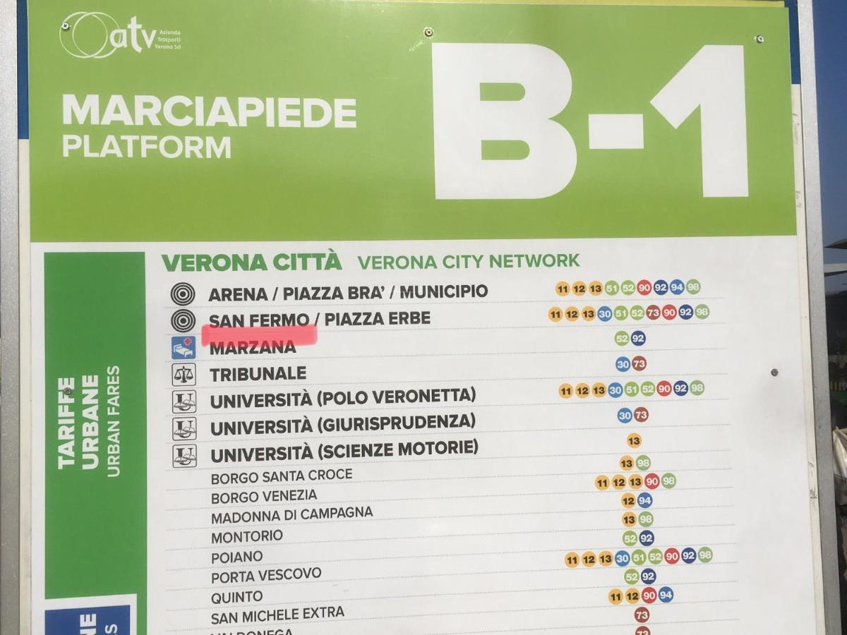 A Due Passi Da Giulietta-Casa Montecchi Верона Екстериор снимка